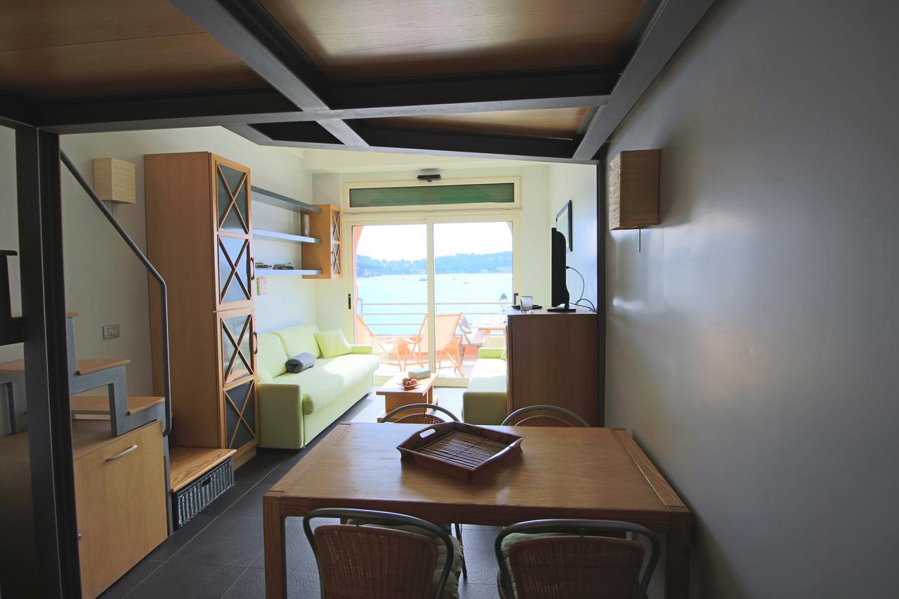 Studio Bay View By Icasamia Apartment Villefranche-sur-Mer Exterior photo